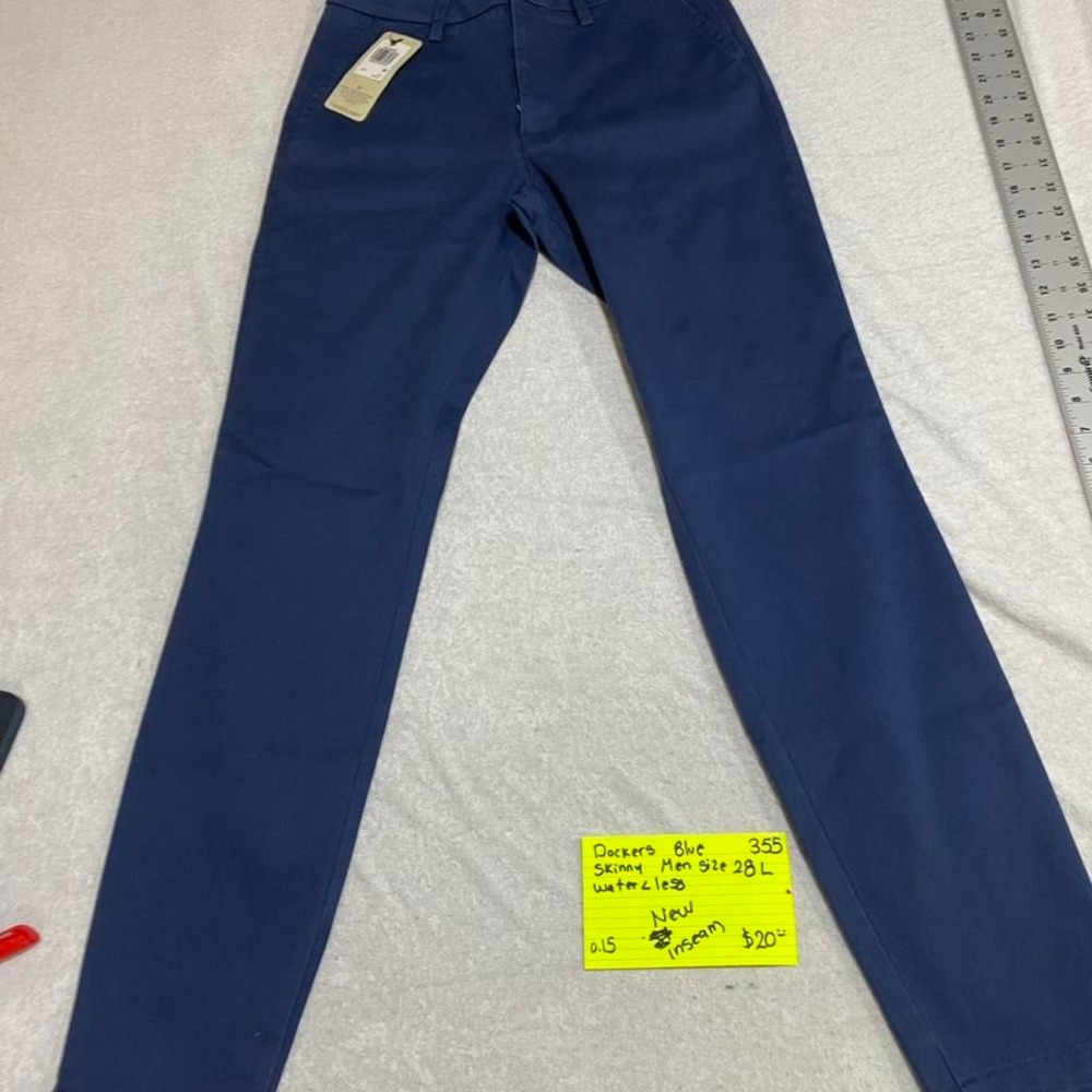 Dockers new blue water less skinny women 28L slim fit chino pants. SKU355